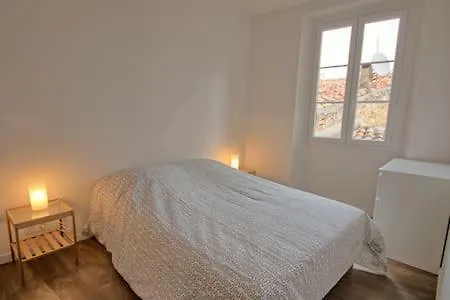 202-Appartement Renove Vieil Antibes